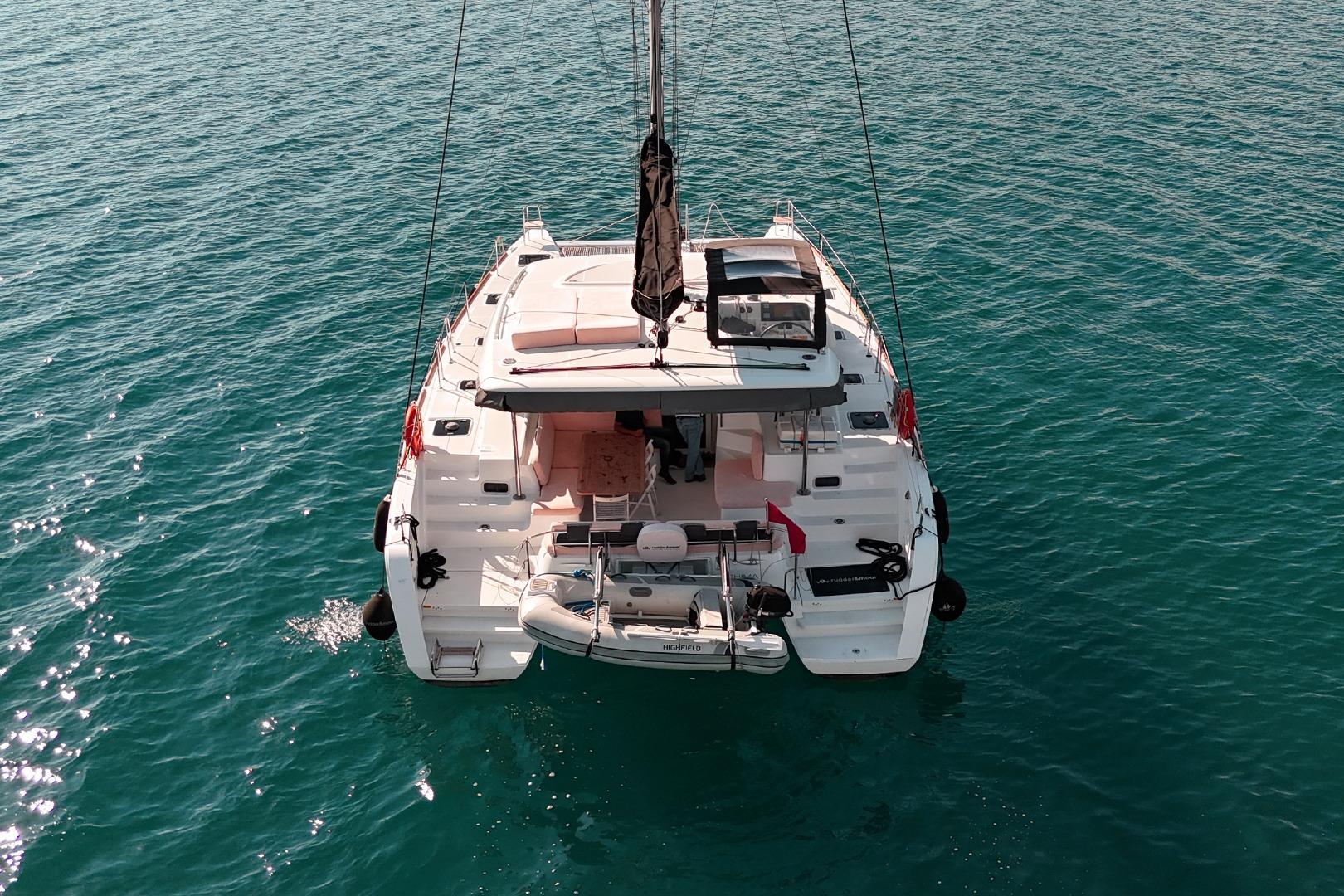 2023 Lagoon 40
