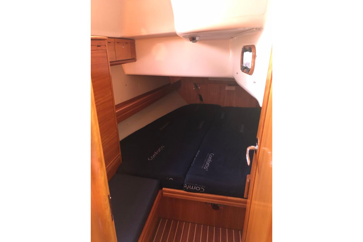 2007 Bavaria 42 Cruiser