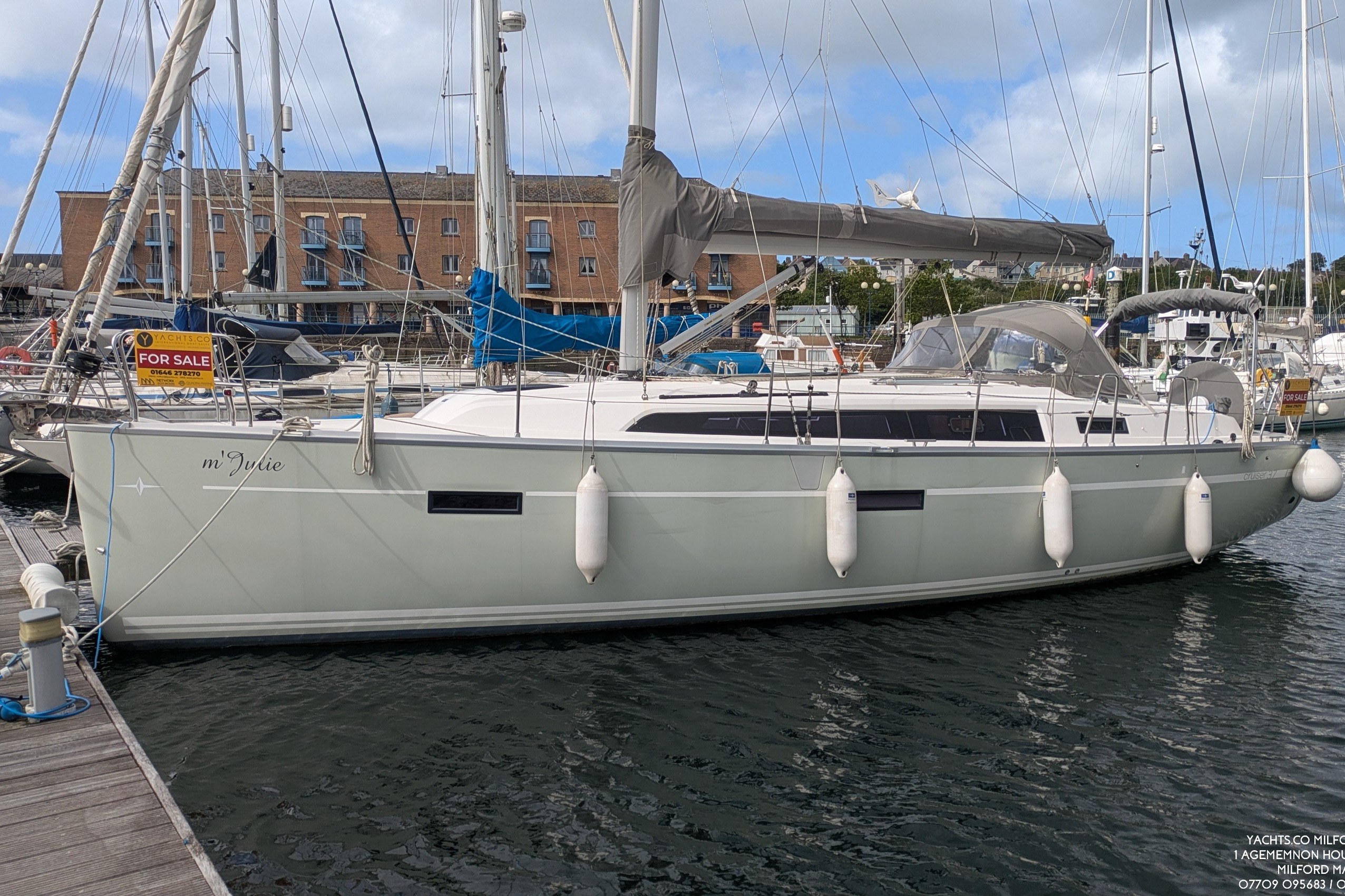 2016 Bavaria Cruiser 37 en venta en Milford Haven, Pembrokeshire (Sir Benfro), United Kingdom