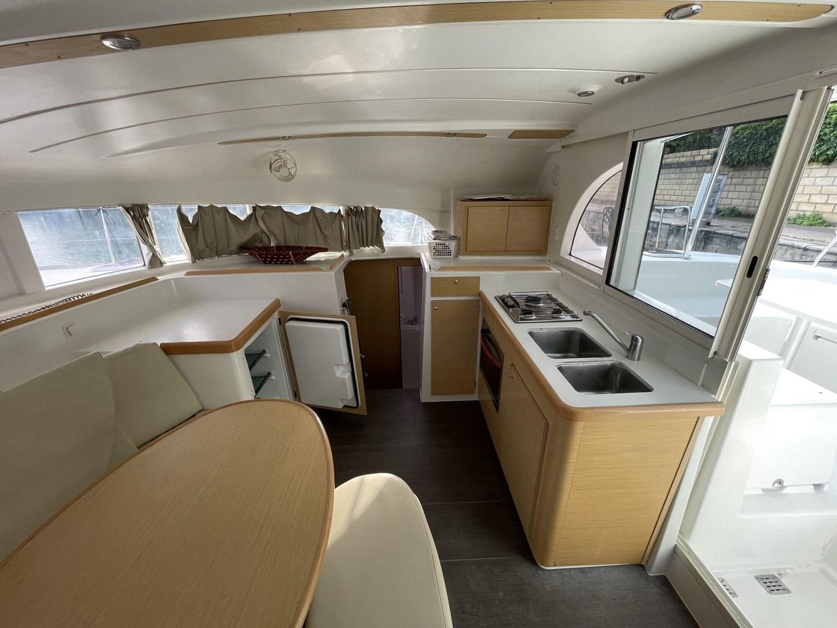 2013 Lagoon 380
