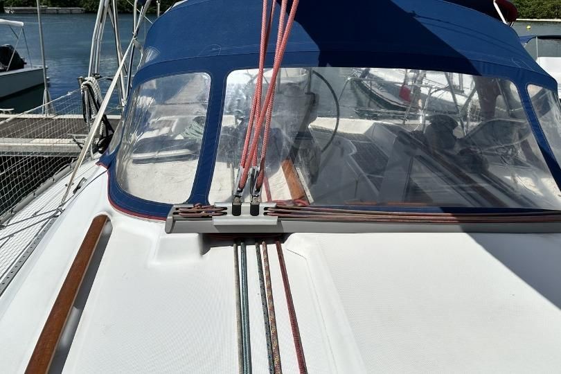 2002 Beneteau Oceanis Clipper 393