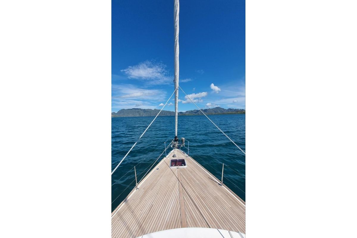 2014 Beneteau Oceanis 48