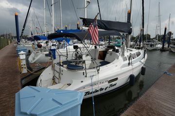1995 Hunter 336 Boats