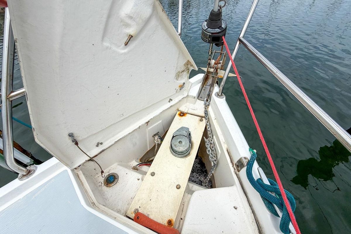 1999 Hunter 310