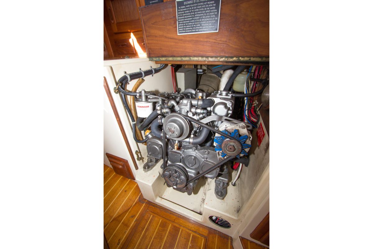 1992 Pacific Seacraft 37