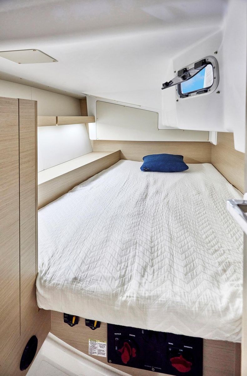2025 Beneteau Oceanis 34.1
