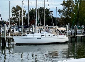 1997 Beneteau Oceanis 321 Boats