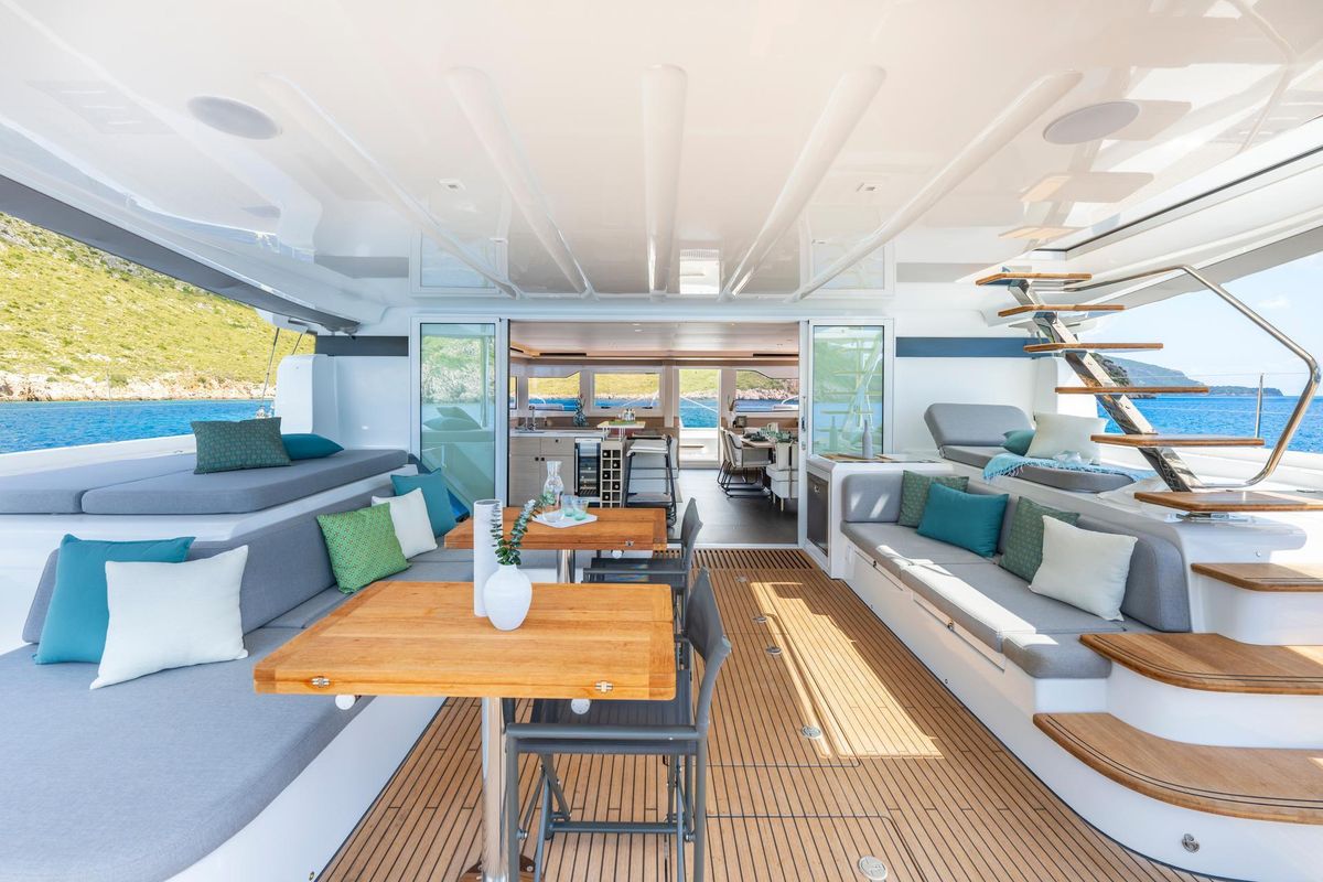 2026 Lagoon 60