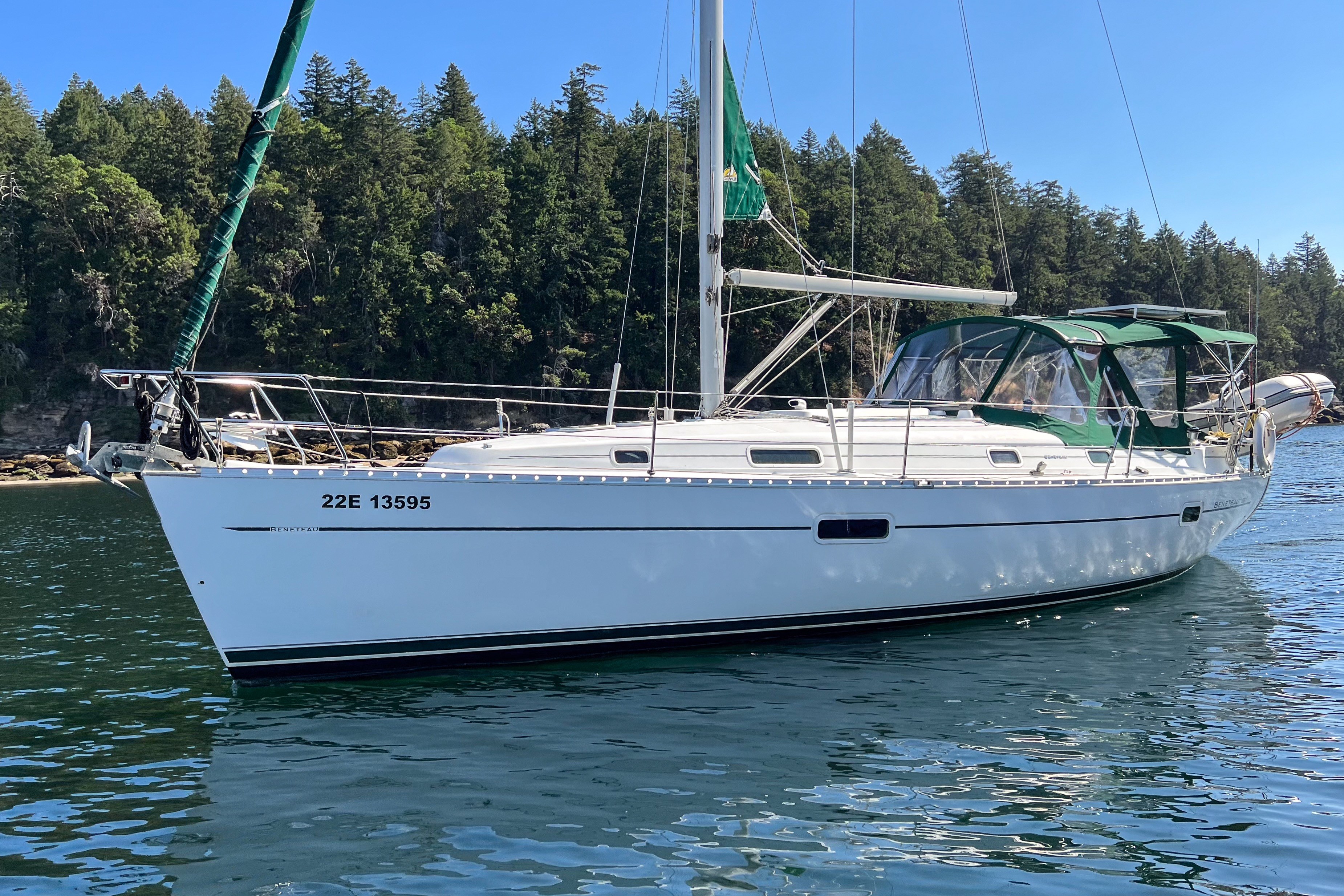 2004 Beneteau Oceanis 361 for sale in Nanaimo, British Columbia, Canada