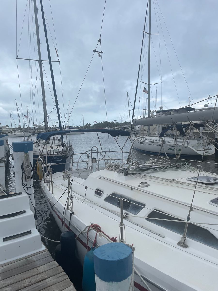 1997 Catalina 380