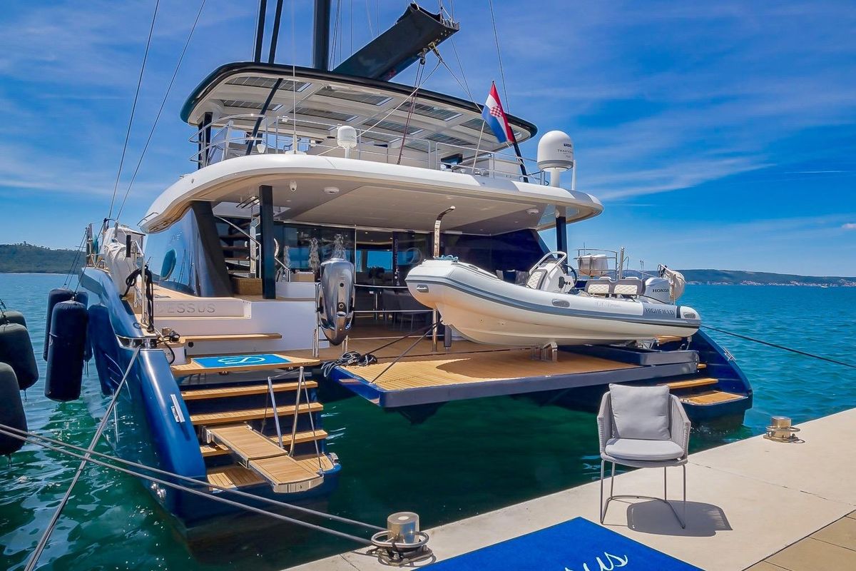 2021 Sunreef 60