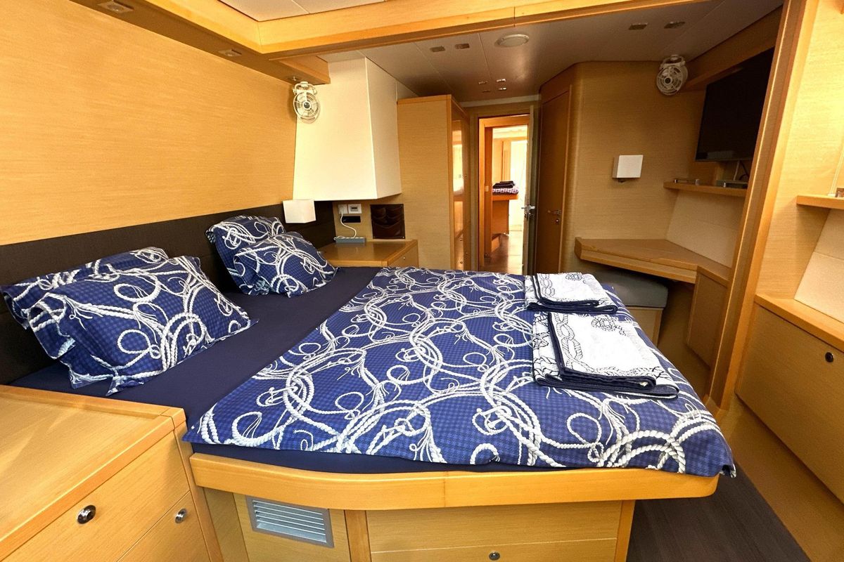 2015 Lagoon 560 S2