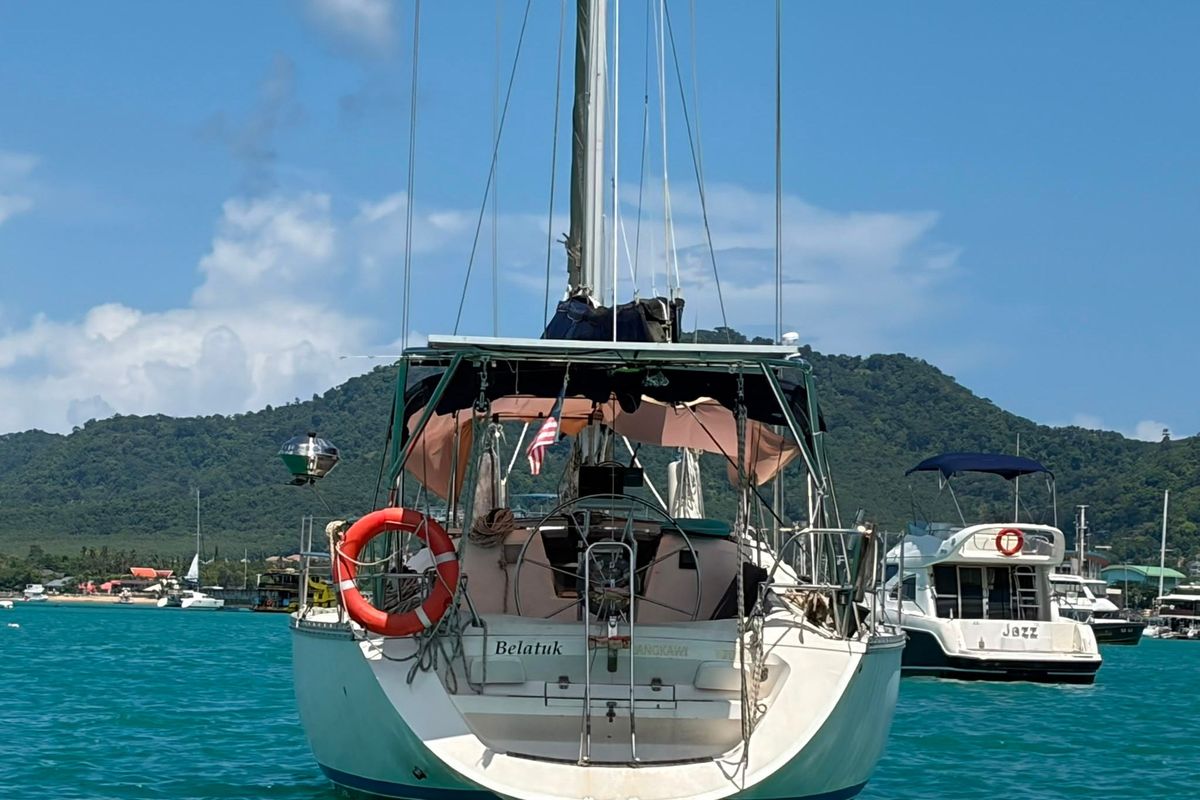 1990 Jeanneau Sun Charm 39 for sale in Kuah, Malaysia 39 ft