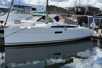 2015 Jeanneau Sun Odyssey 349 Boats