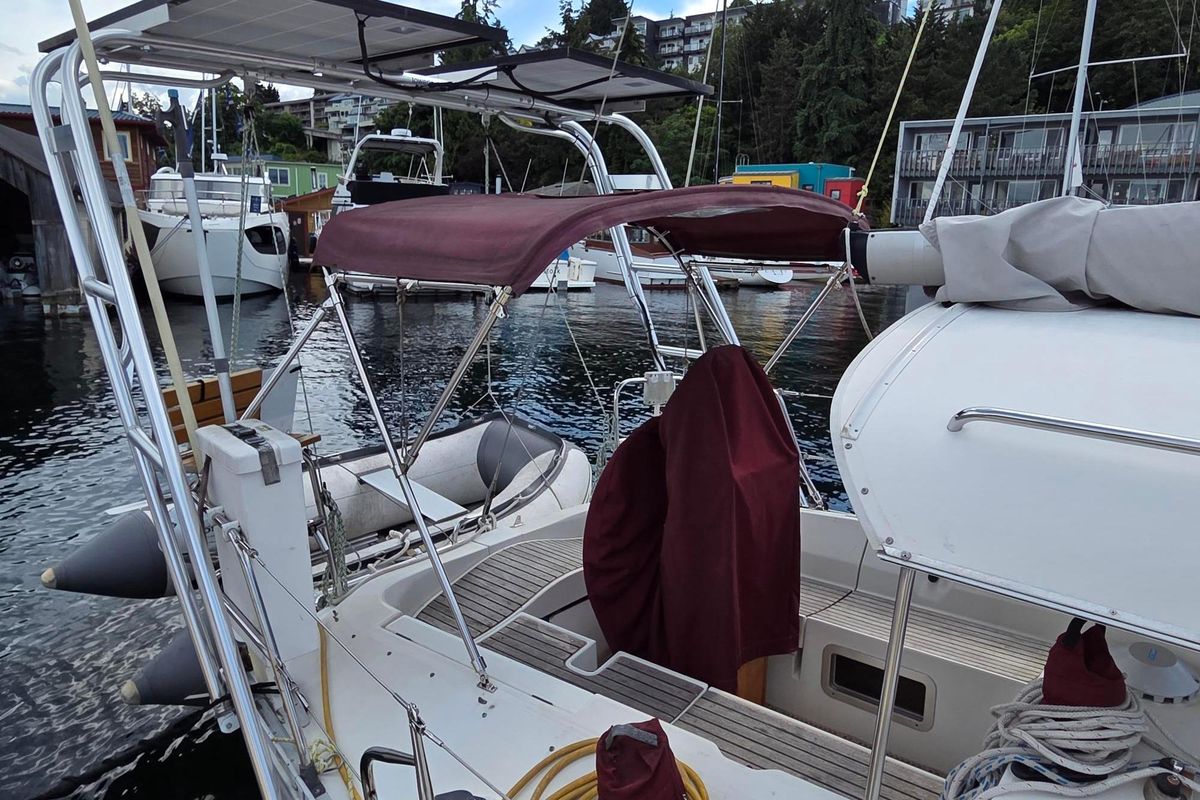 1988 Beneteau Oceanis 350 for sale in Seattle, Washington 34 ft