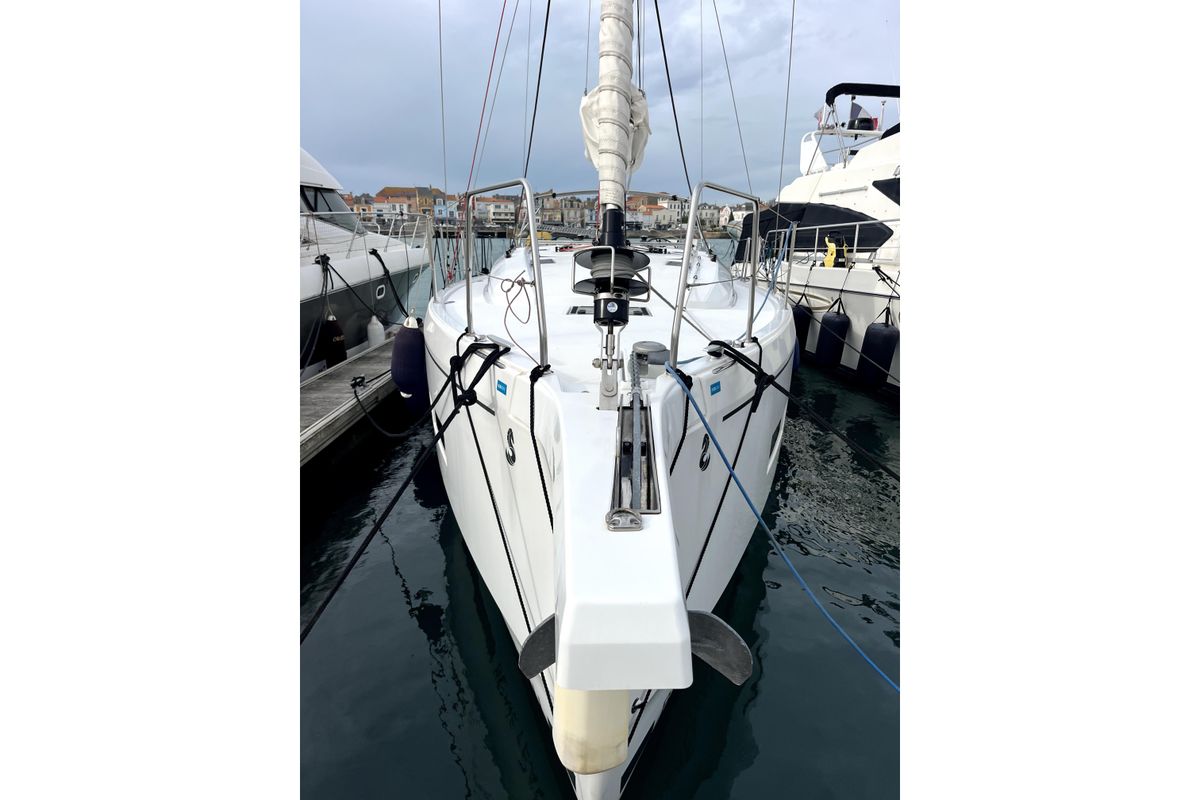 2022 Beneteau Oceanis 40.1
