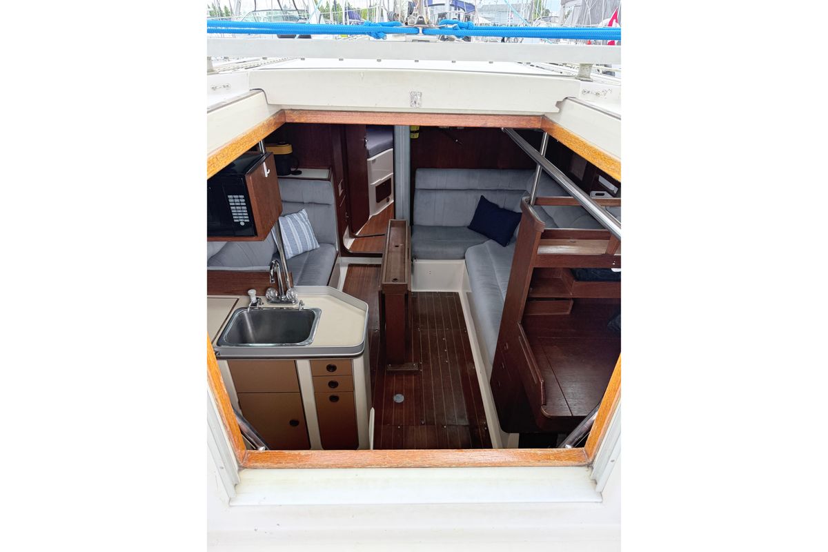 1988 Canadian Sailcraft CS 36 Traditional