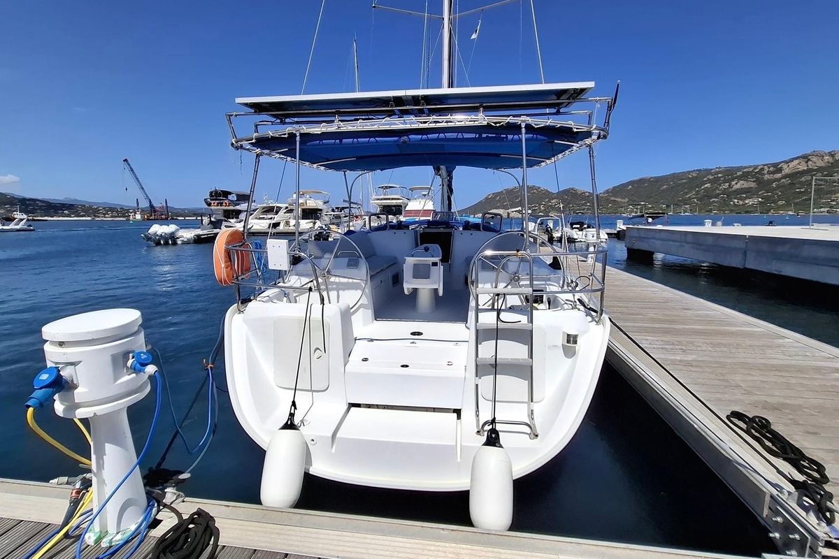 2007 Beneteau Cyclades 39