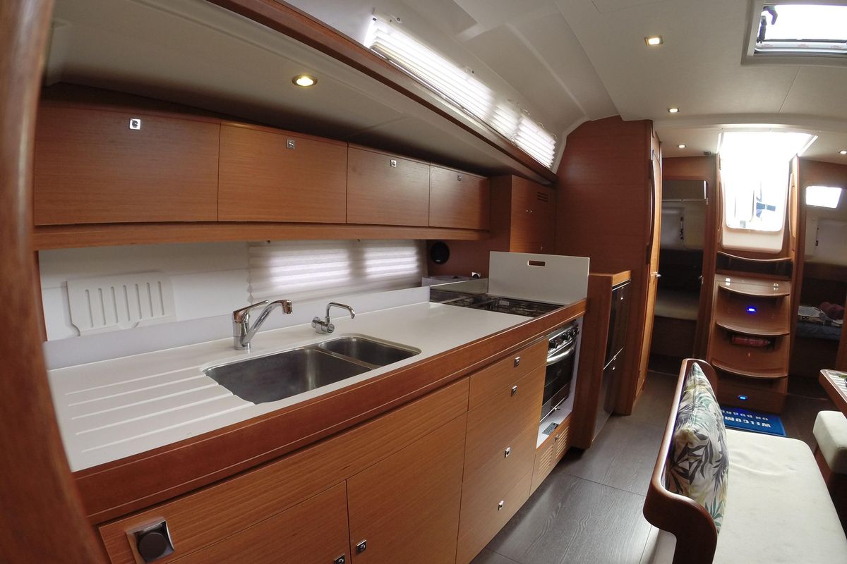 2017 Dufour 460 Grand Large