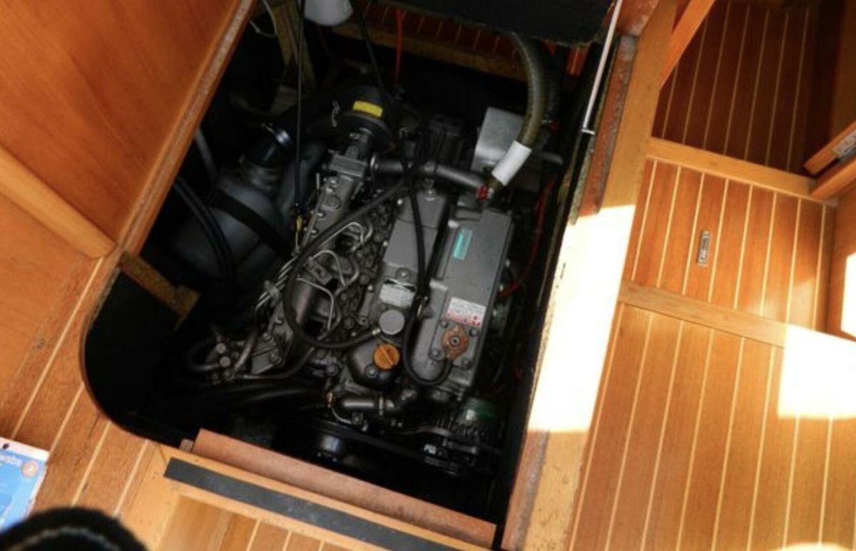 2003 Wauquiez 40 Pilot Saloon