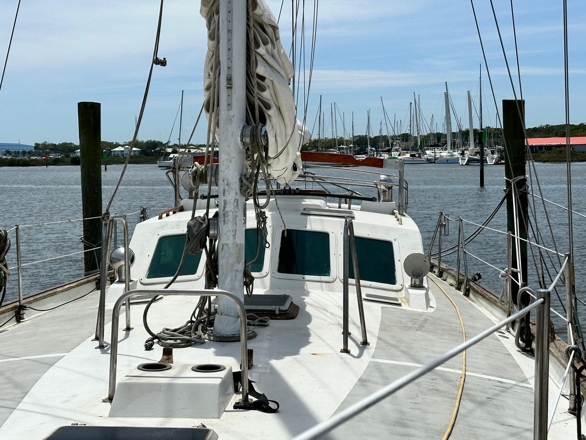 1982 Pan Oceanic 43