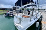 2006 Hunter 33
