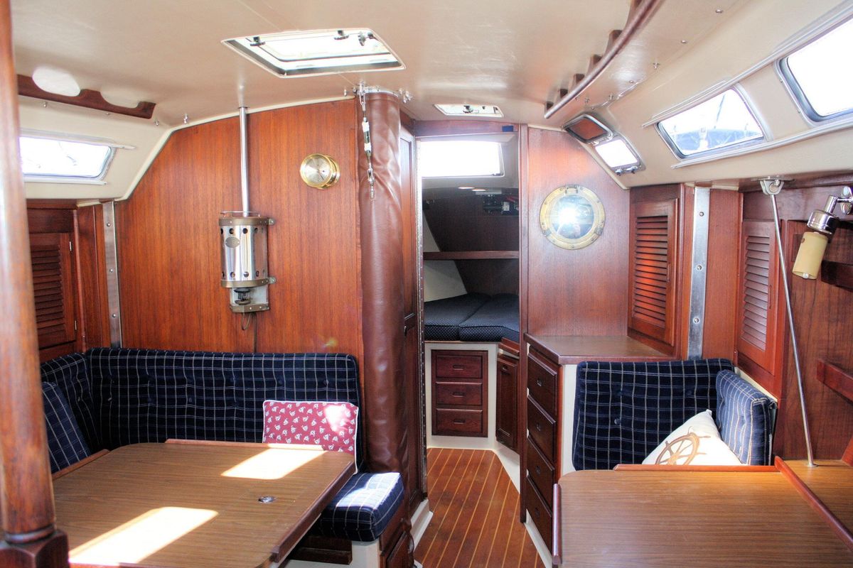 1986 Catalina 36