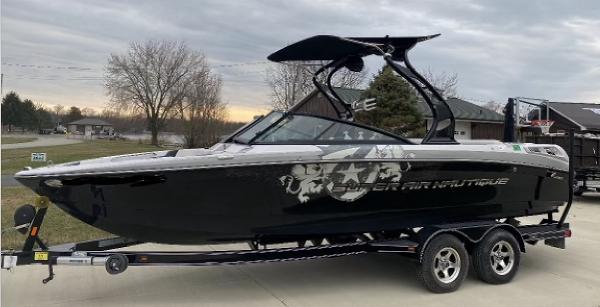 2010 Nautique Super Air Nautique 230