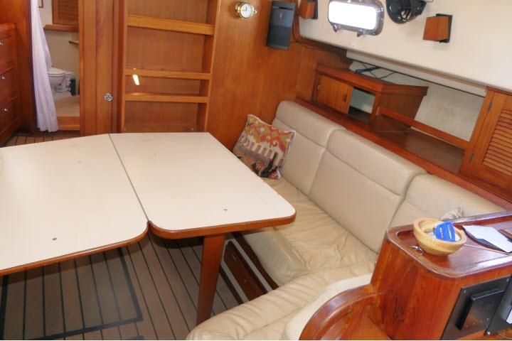 1999 Island Packet 45