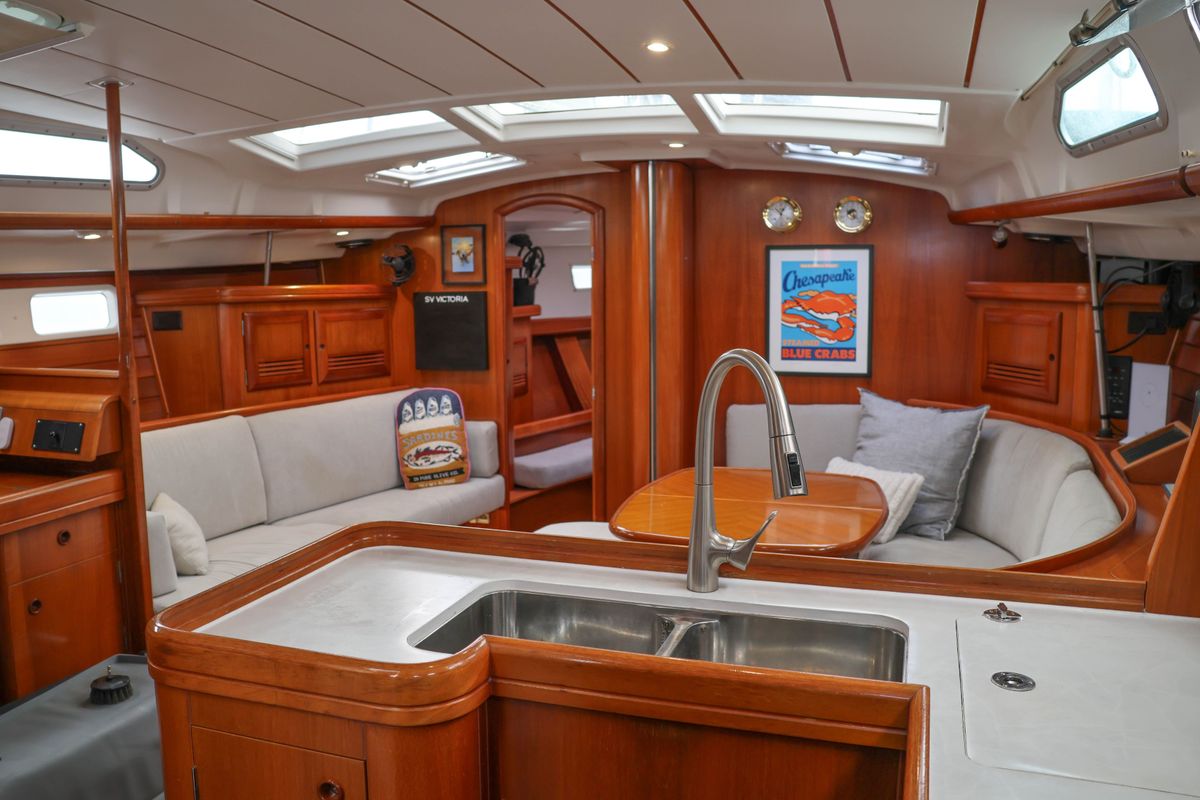 2002 Beneteau 473