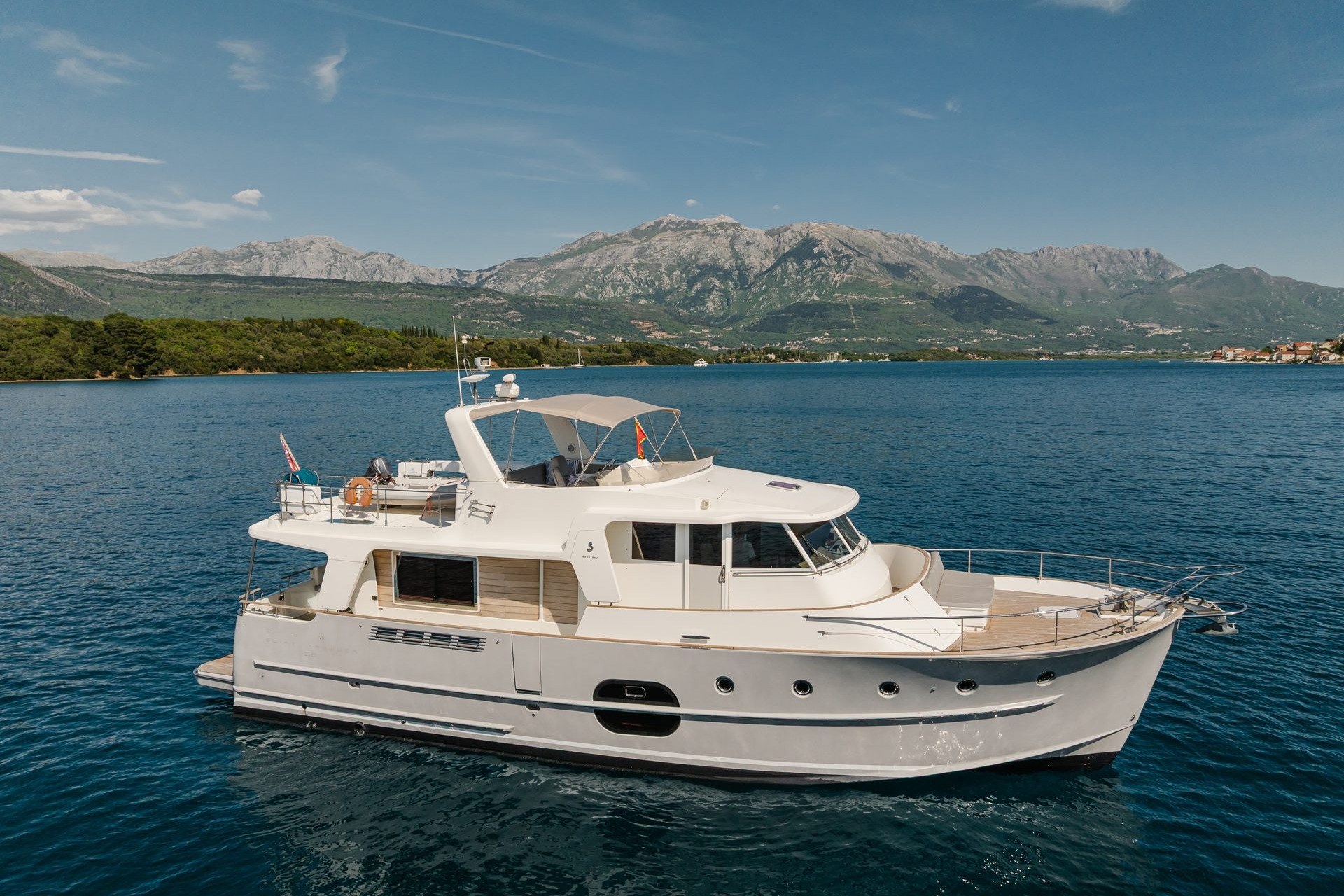 2011 Beneteau Swift Trawler 52 for sale in Golfe Juan, Alpes-Maritimes, France