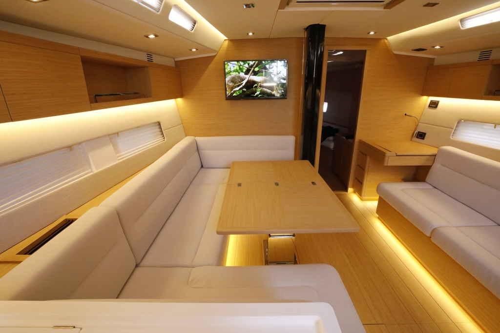 2018 Grand Soleil 48 Performance