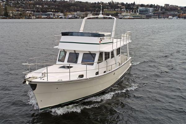 2027 Helmsman Trawlers 38 Sedan for sale in Victoria, British Columbia, Canada
