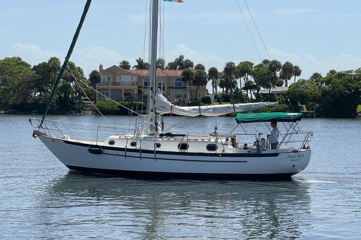 1987 Pacific Seacraft 34