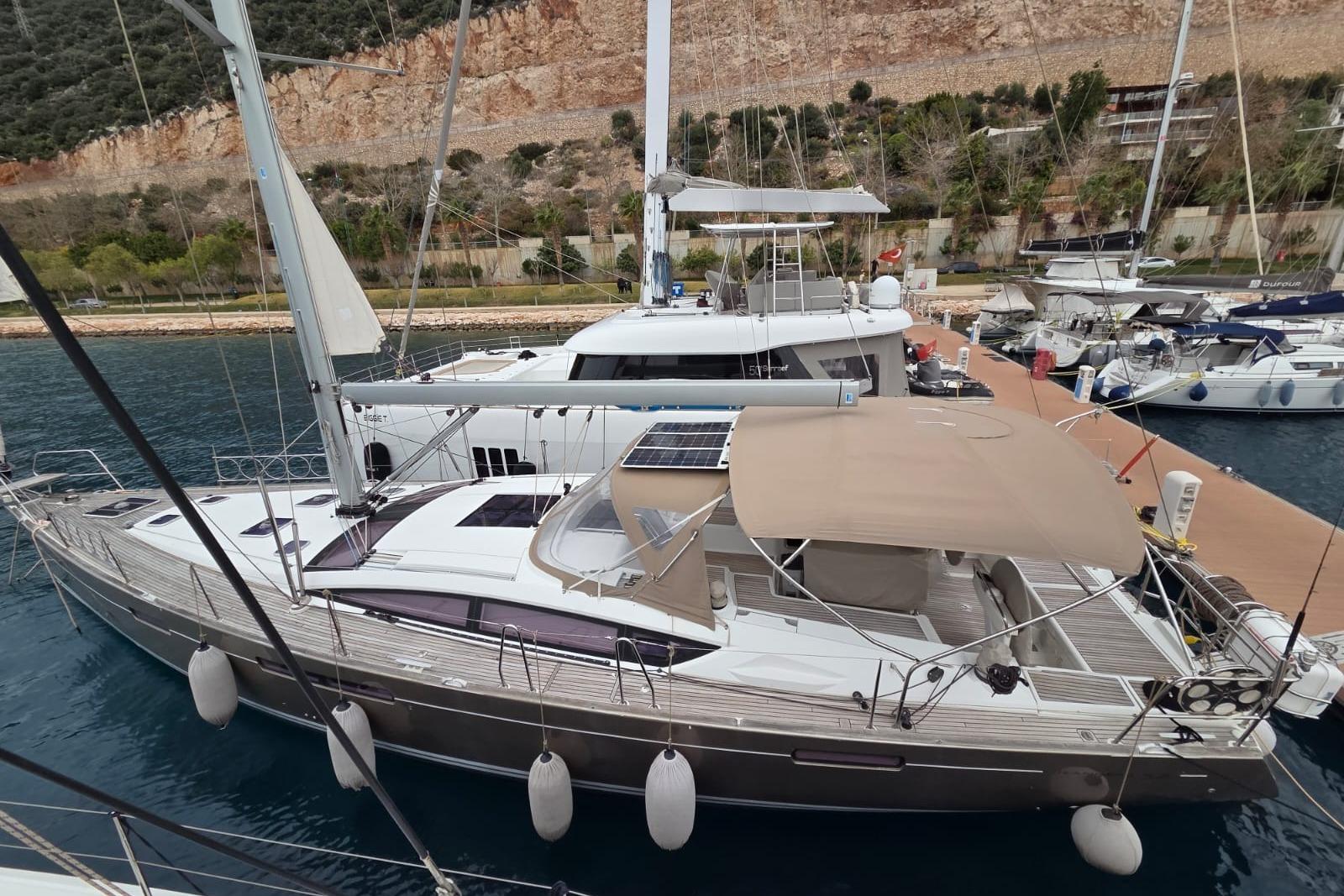 2013 Jeanneau 57 Boats