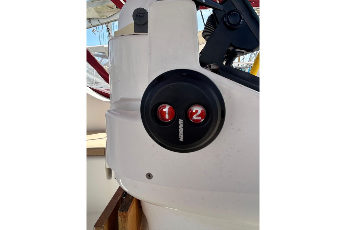 2000 Beneteau Oceanis Clipper 311