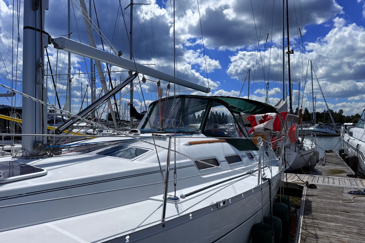 2007 Beneteau Oceanis Clipper 373