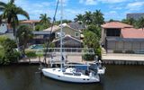 2001 Hunter 380