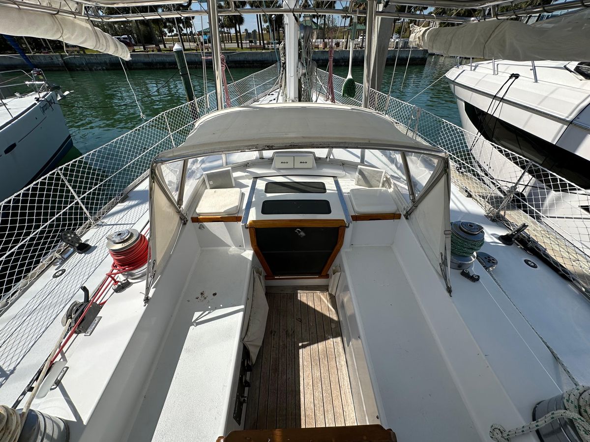 1989 Concordia 52