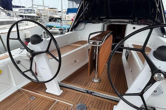 2017 Dehler 38