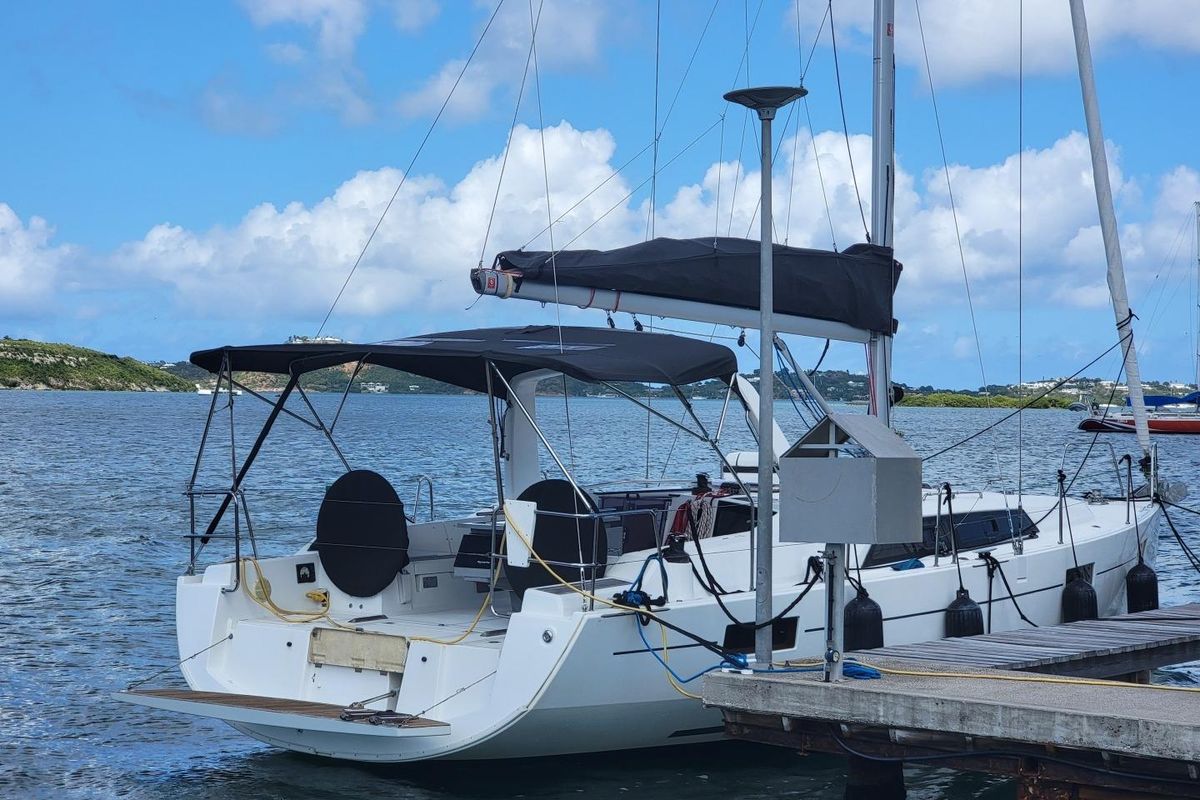 2017 Beneteau Oceanis 41.1