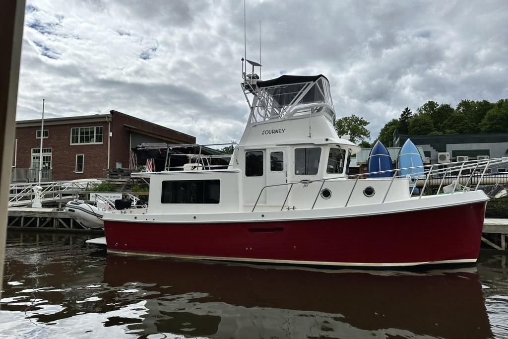 2012 American Tug 365 Flybridge
