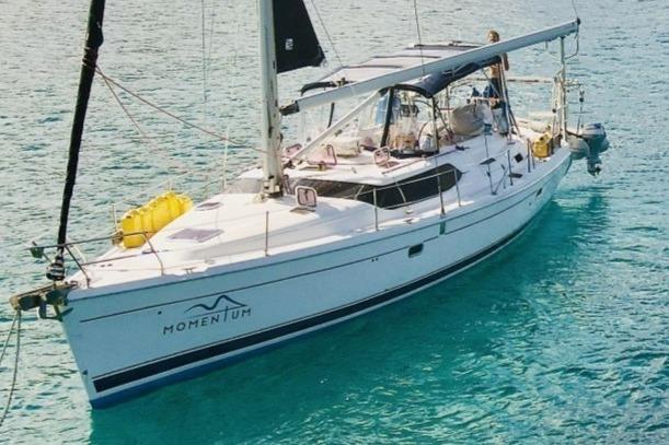 2007 Hunter 45 Center Cockpit for sale in Port Charlotte, Florida