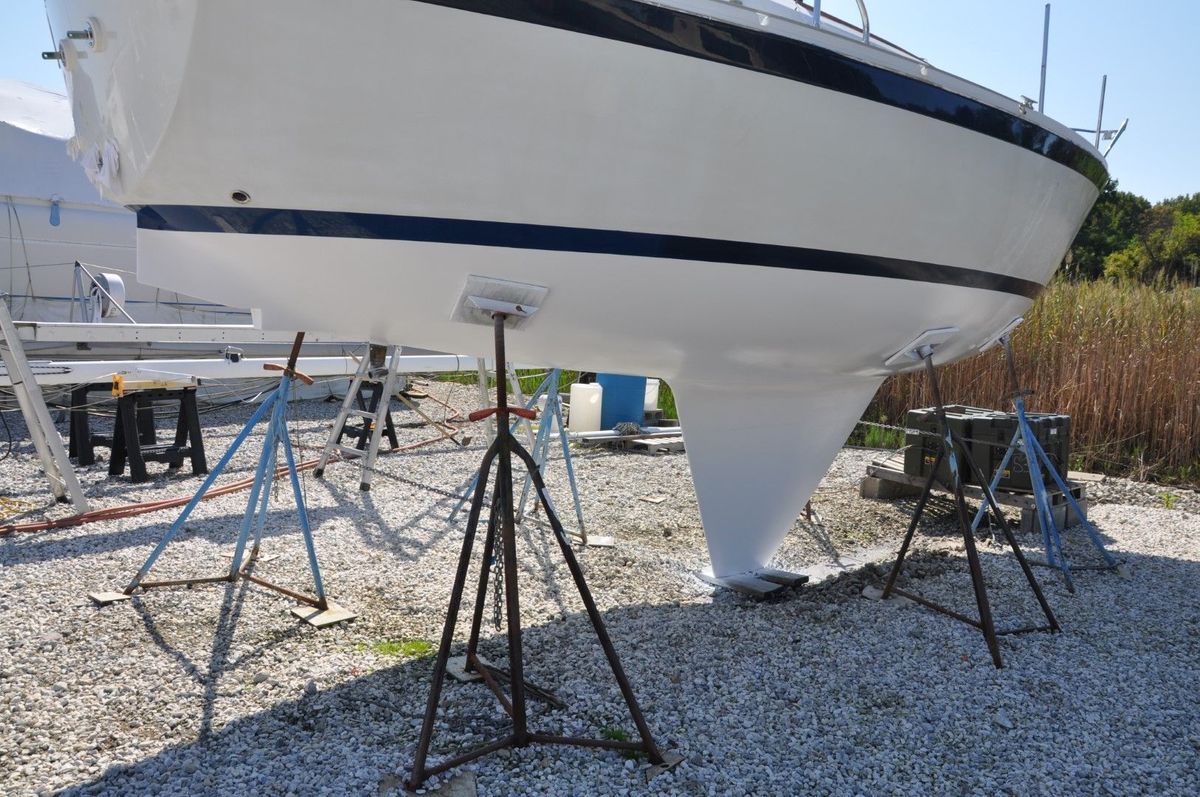 1985 Ericson 28-2