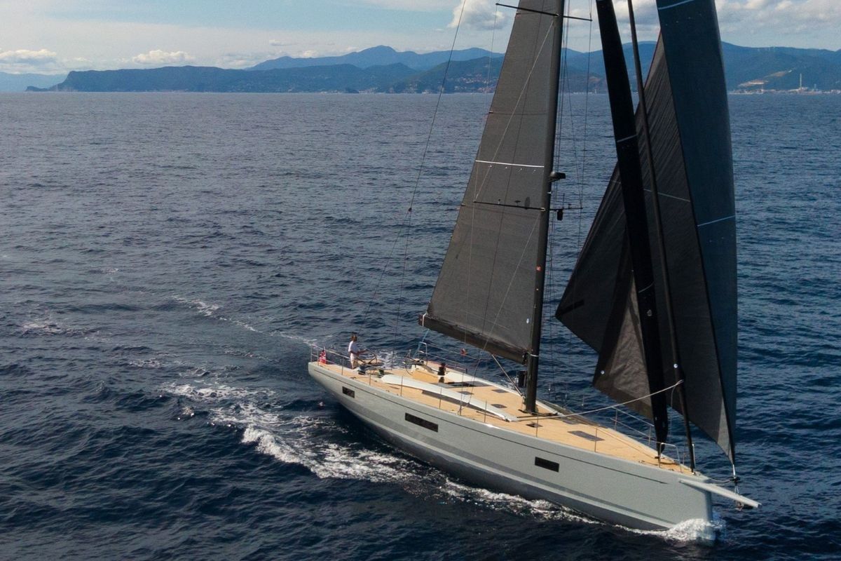 2020 Maxi Dolphin 62ab