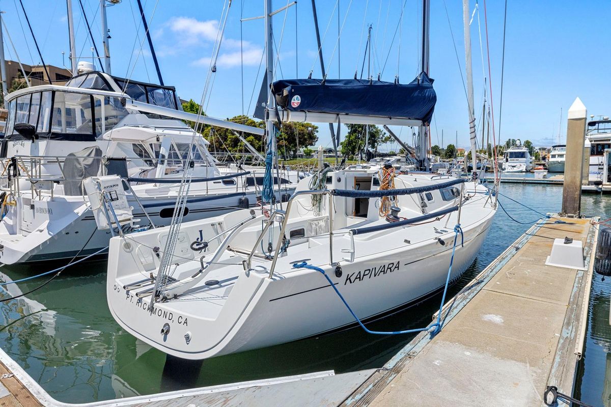 2018 J/Boats J/97E