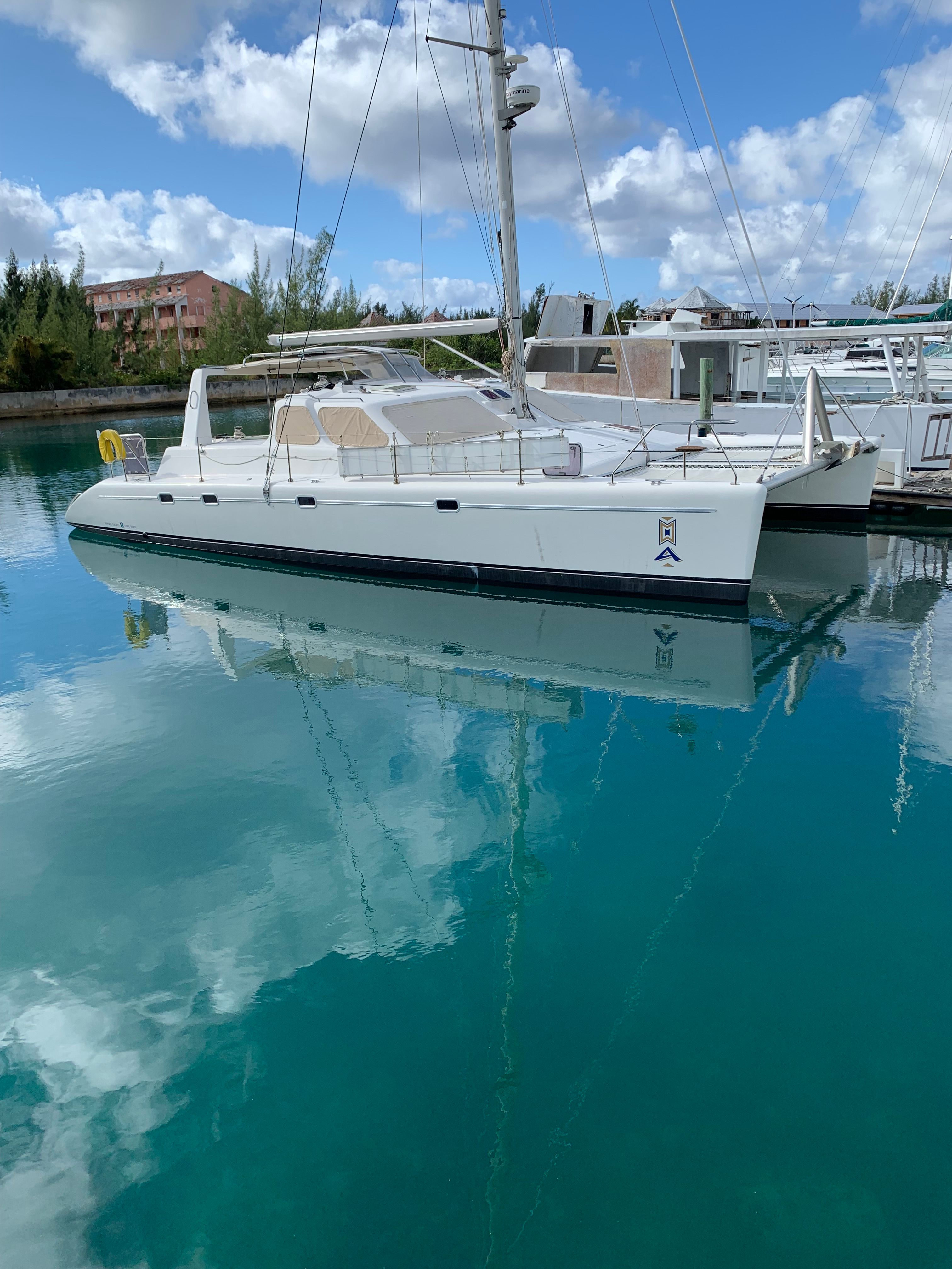 2000 Voyage Yachts 430 for sale in Freeport, Bahamas