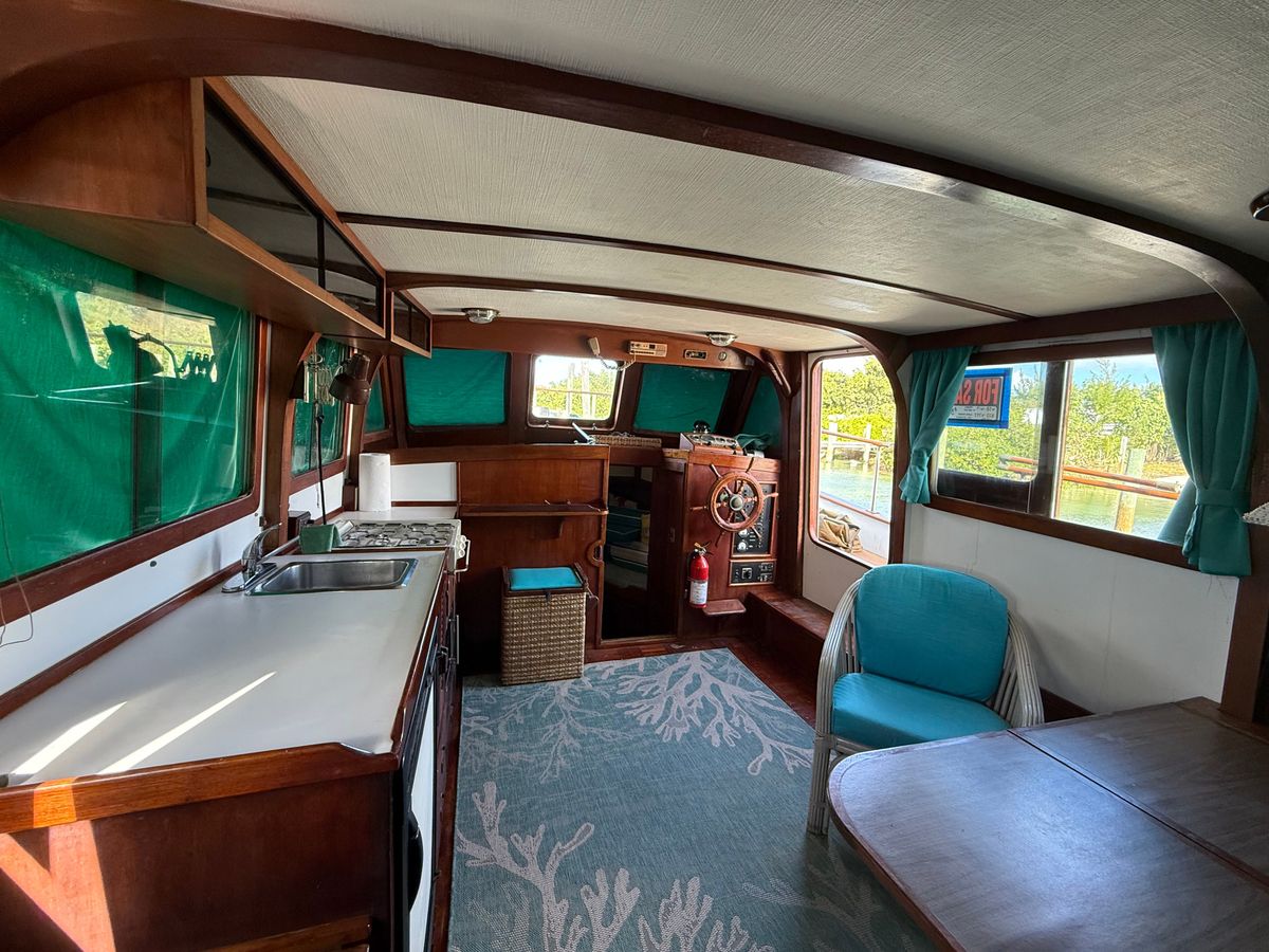 1979 Custom Albin 36' Trawler