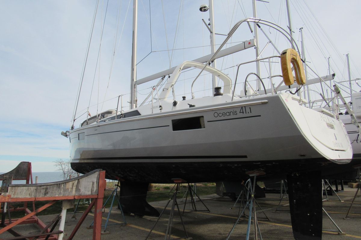 2017 Beneteau Oceanis 41.1