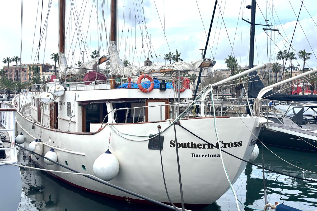 1962 Commercial Sailing